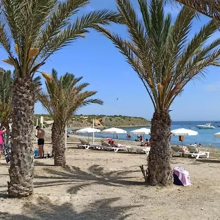 Only 250m From The Locos Lägenhet *